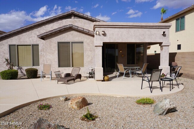 Building Photo - 1821 W Glenhaven Dr