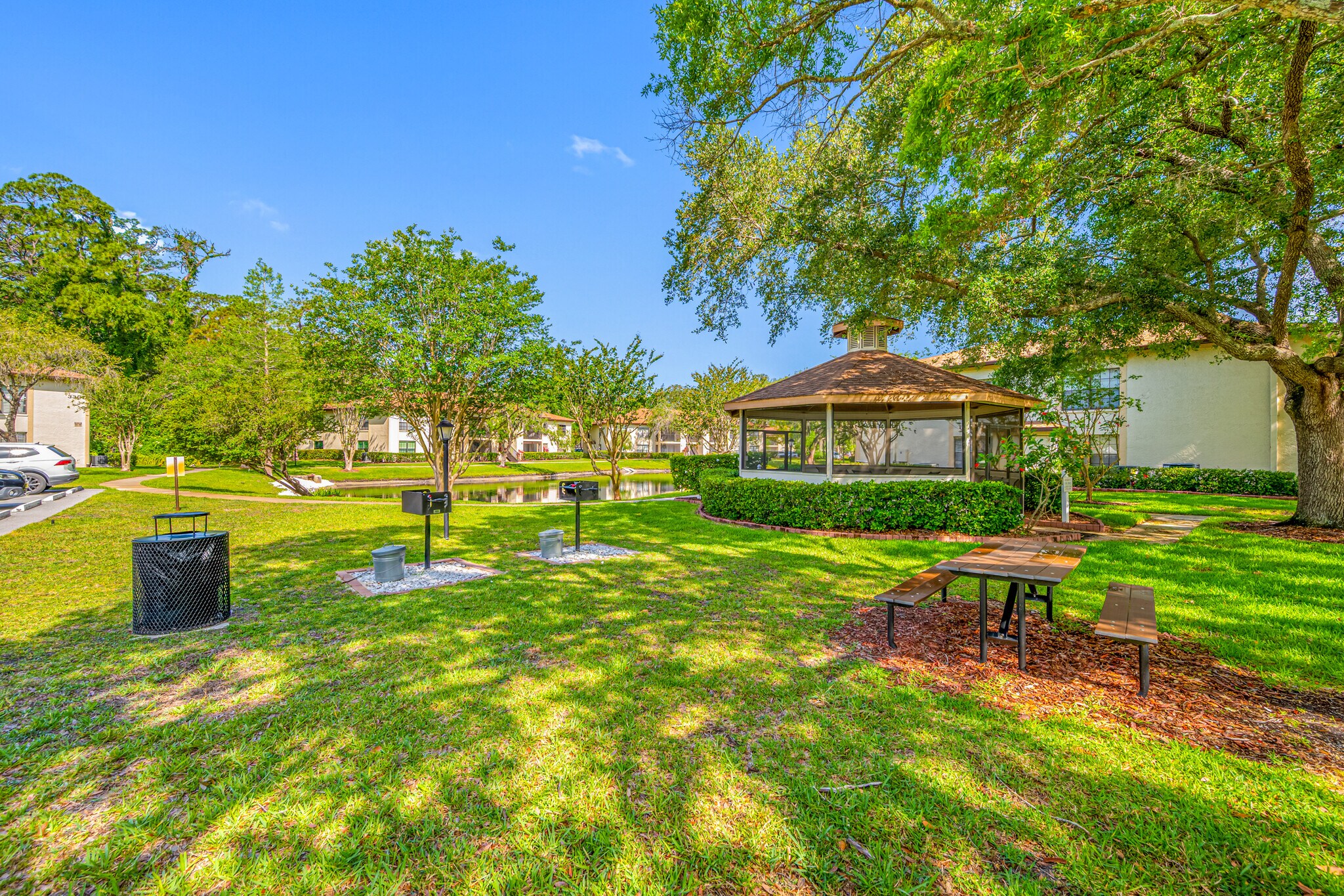 Building Photo - 3301 Crystal Ct E
