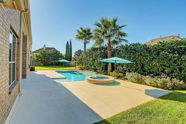 Building Photo - 5503 Honey Mesquite Way