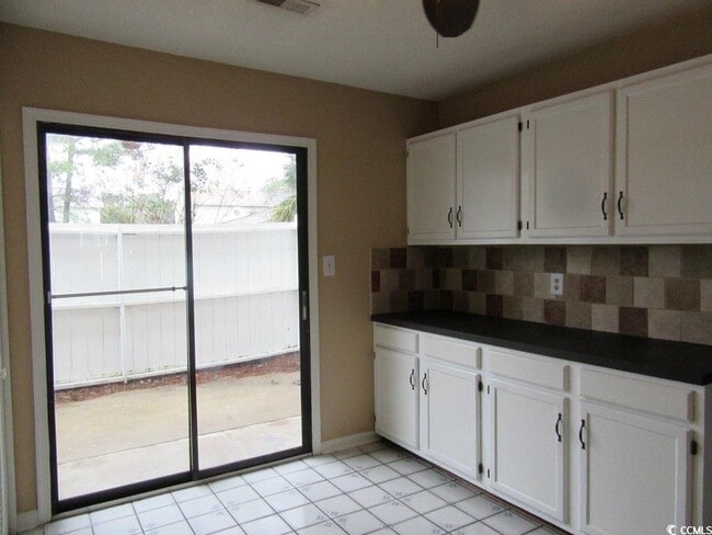 Building Photo - 1450 Turkey Ridge Rd