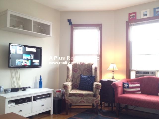 Building Photo - 10 Buckley Ave