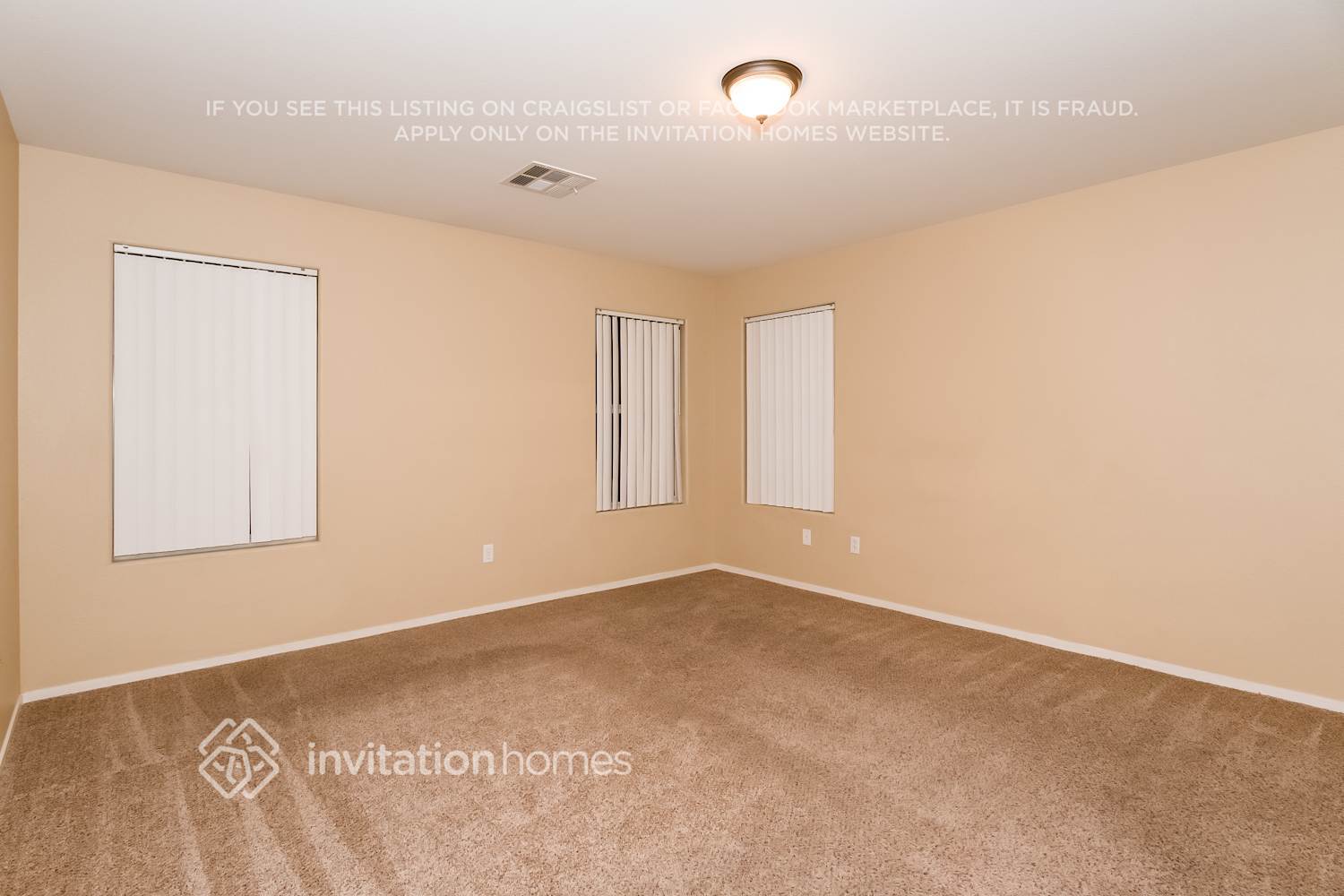 Building Photo - 2400 Boca River Dr