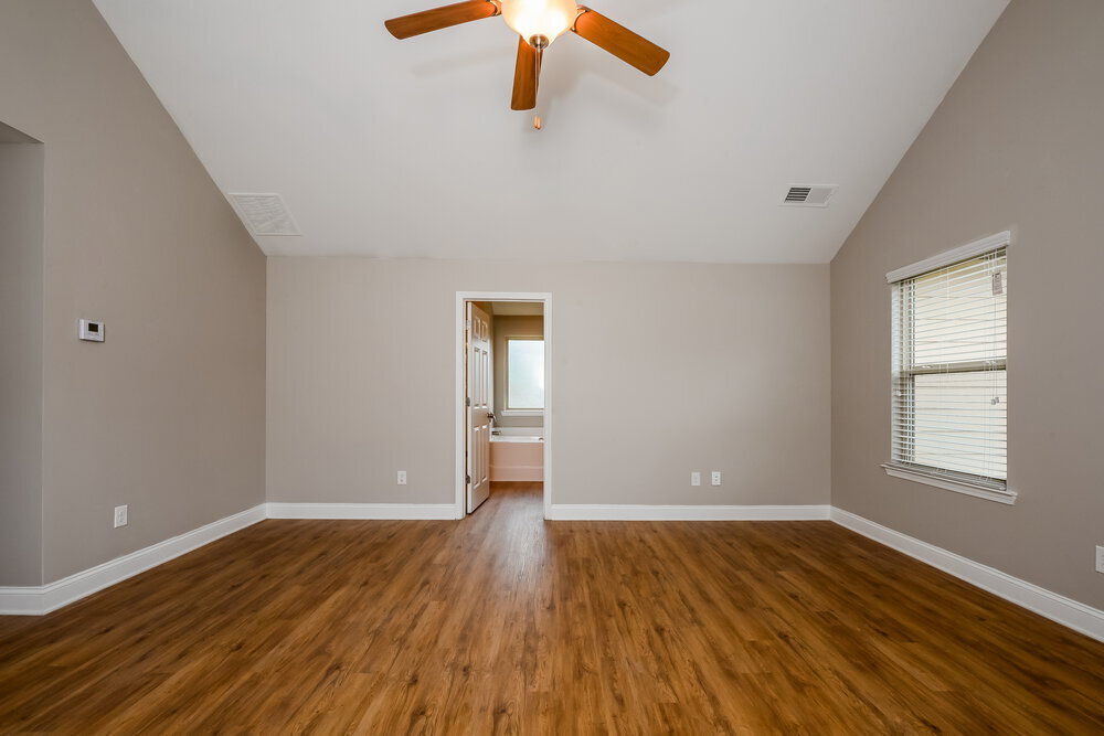 Building Photo - 2291 Wentworth Park Dr