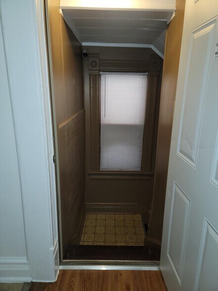 Building Photo - 4436 Olcott Ave