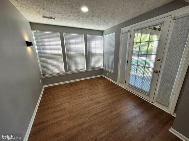 Building Photo - 12236 Ladymeade Ct