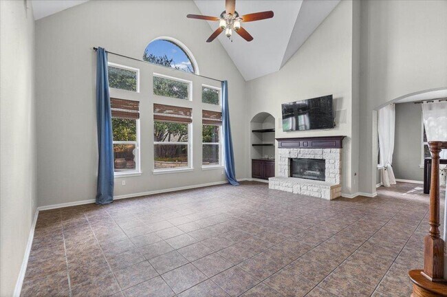 Building Photo - 13026 Titus Ct