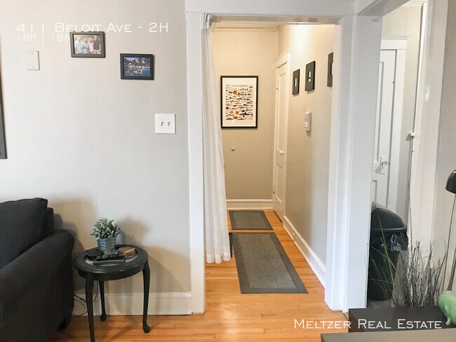 Building Photo - 411 Beloit Ave