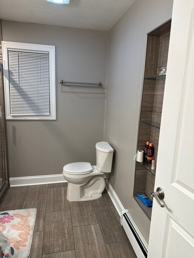 Building Photo - 763 S Aurora St