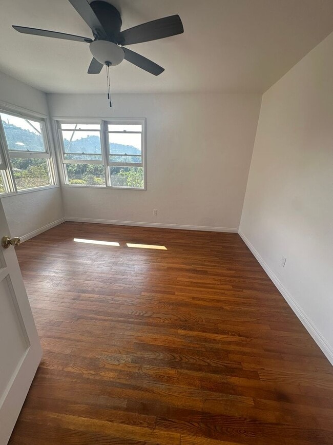 Building Photo - Mt Helix - Beautiful 3 bedroom 1.5 bathroom