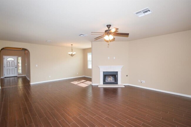 Building Photo - 1078 Sussex Way