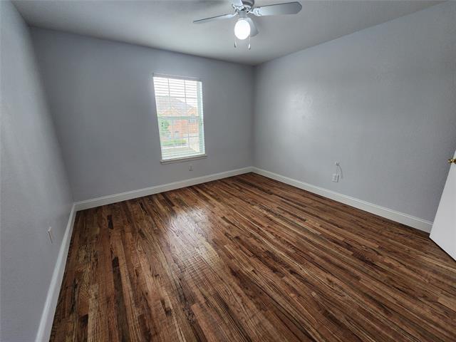 Building Photo - 529 Roundrock Ln