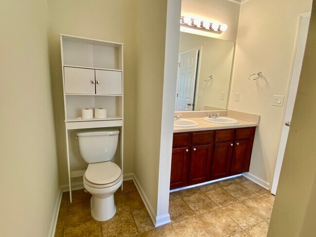 Building Photo - Douglasville Rental