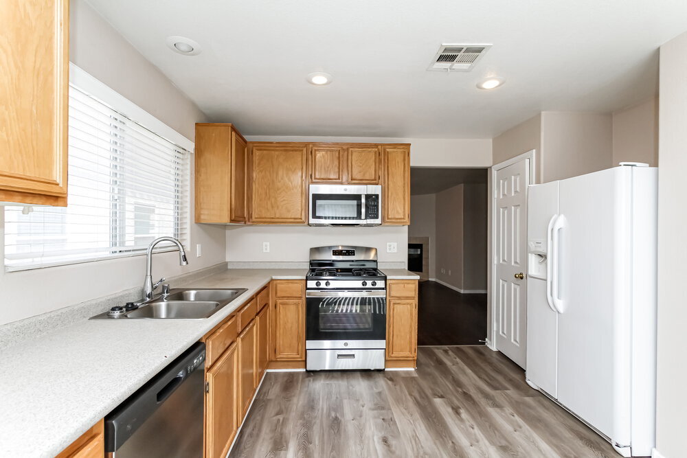 Building Photo - 9517 Golden Scots Ct