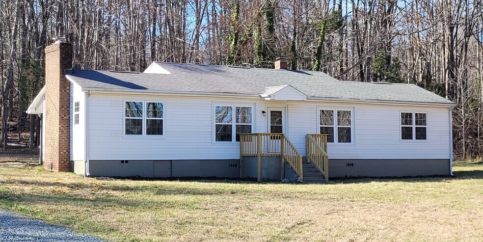 Primary Photo - 1473 Briarcliff Dr