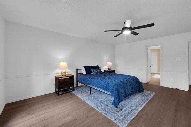 Building Photo - 11827 Normont Dr