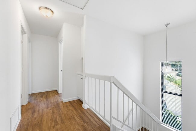 Building Photo - 15192 Moir Ct