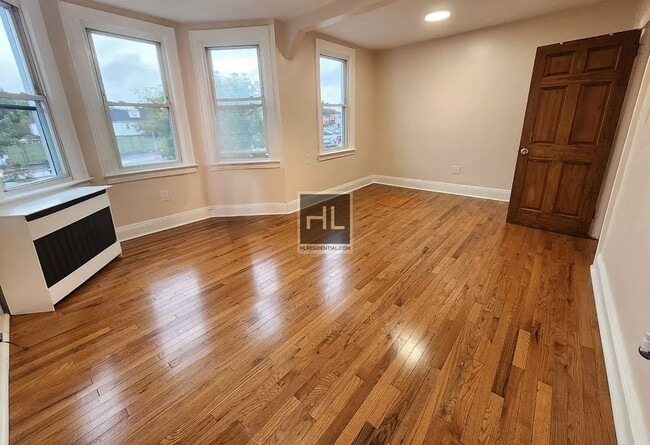 WOODHAVEN BOULEVARD - 70-02 Woodhaven Blvd Queens NY 11374 | Apartment