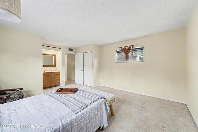 Building Photo - 3135 Shady Dell Ln