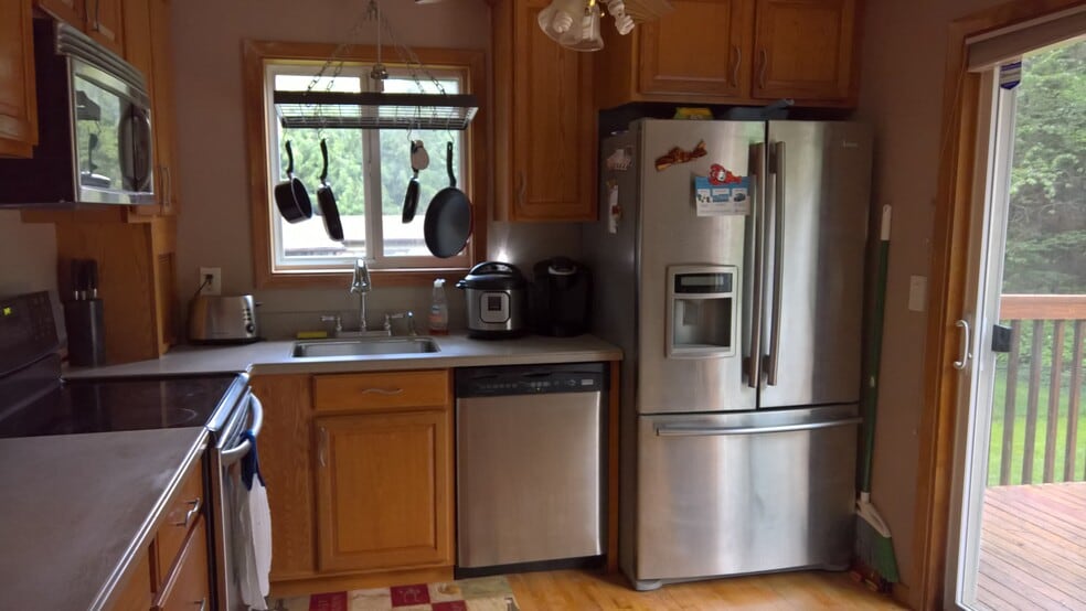 Building Photo - 21101 NE 66th St