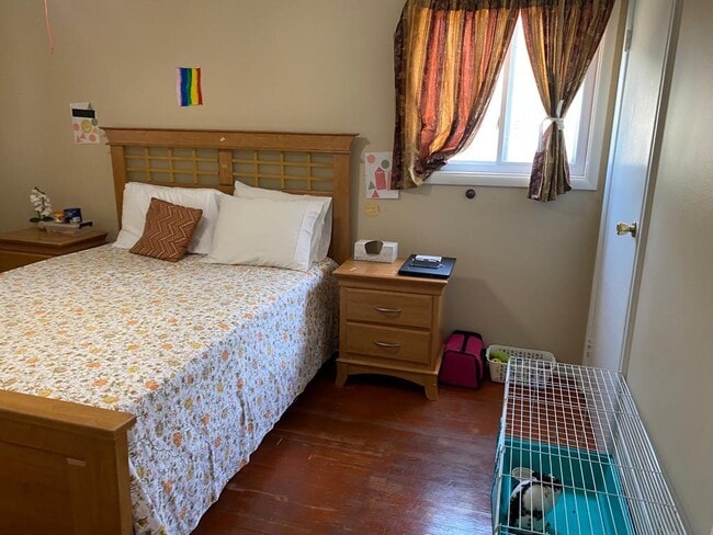 Building Photo - 221 Grissom Ln