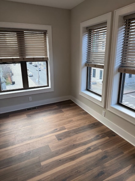 Building Photo - 501 Linden St