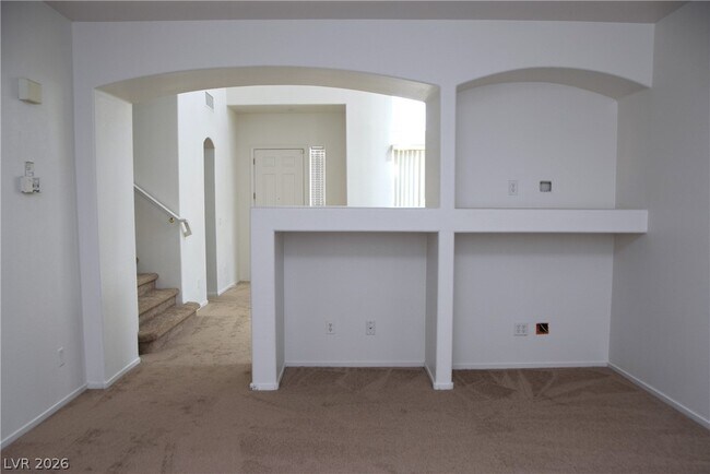 Building Photo - 9493 Grove Ridge Ave