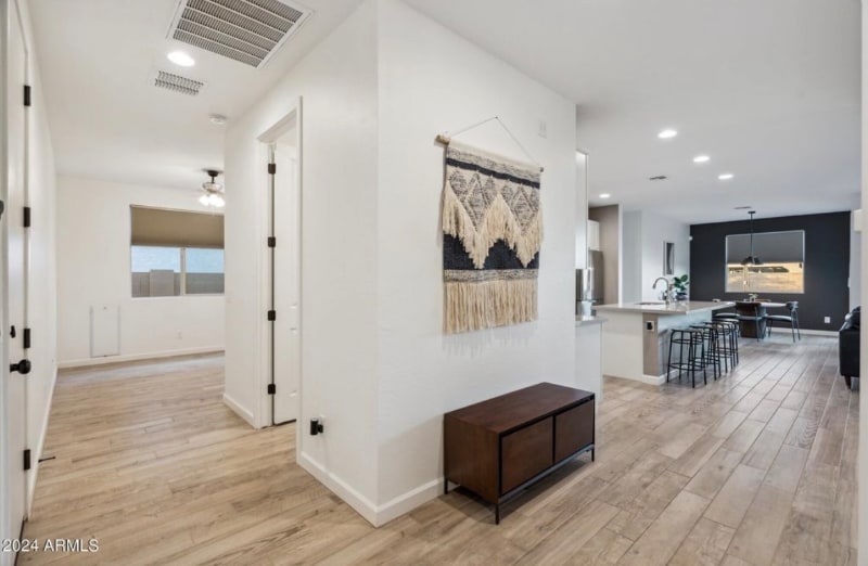 Building Photo - 5516 W Western Star Blvd