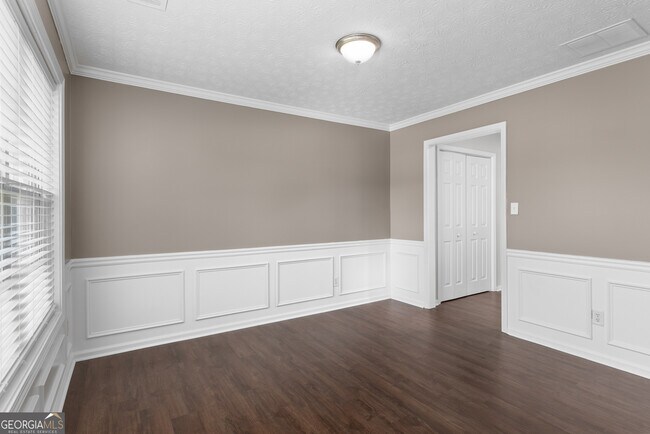 Building Photo - 1616 Amhearst Oaks Ct