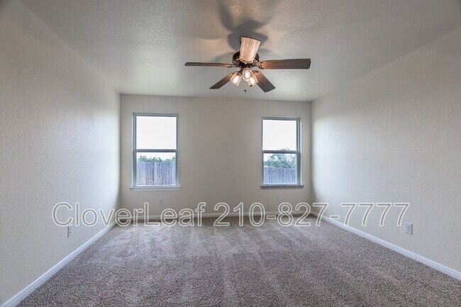 Building Photo - 15266 Snug Harbor Way