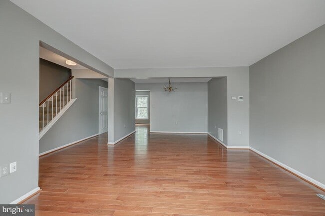 Building Photo - 5607 Castlebury Ct