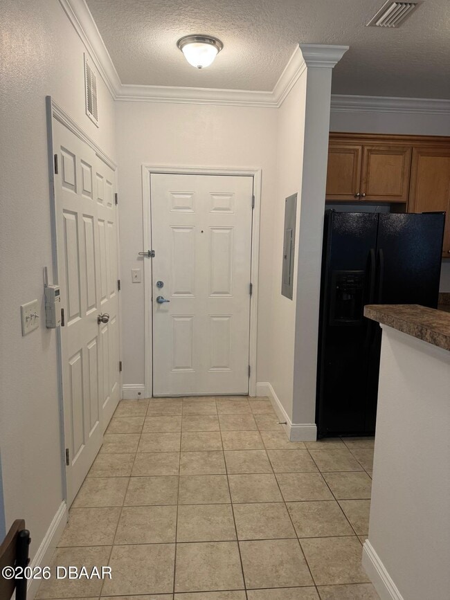 Building Photo - 1185 SW 9th Rd