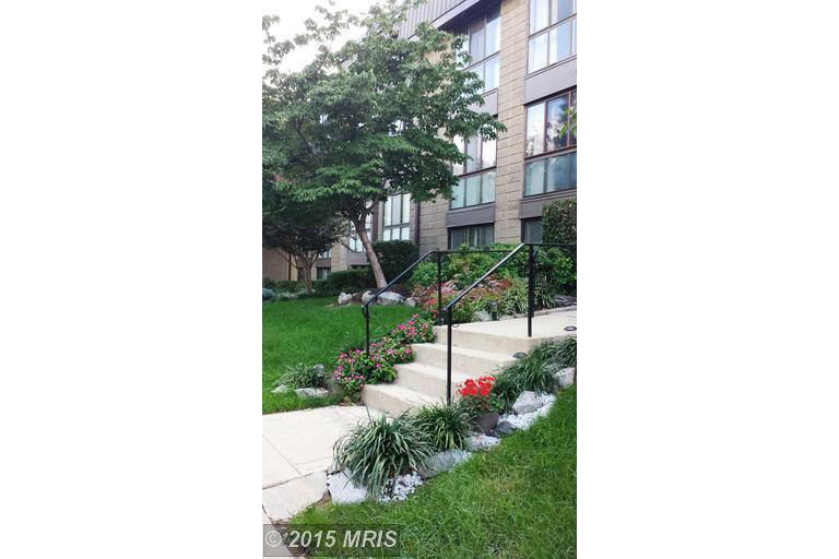 Building Photo - 5180 Maris Ave