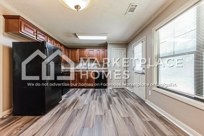 Building Photo - 3560 21st St