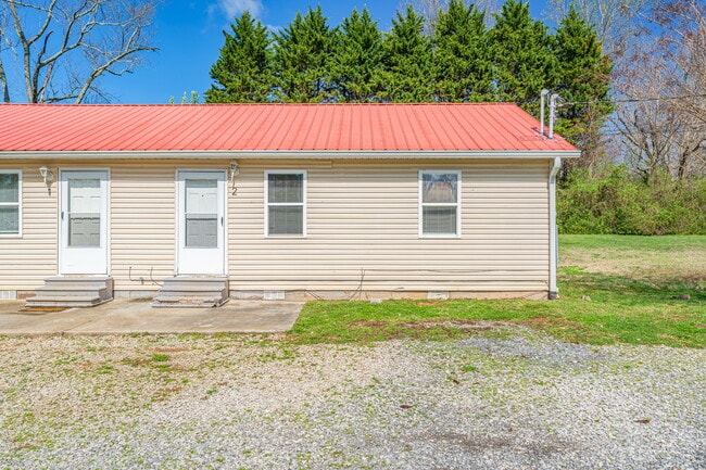 Building Photo - 3813 Fairmont Blvd