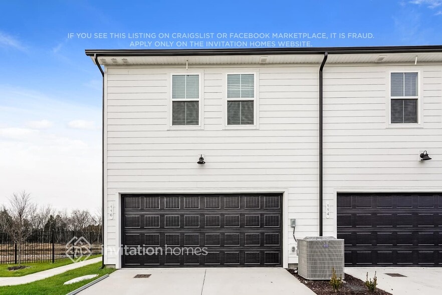 Building Photo - 116 Maybrook Dr