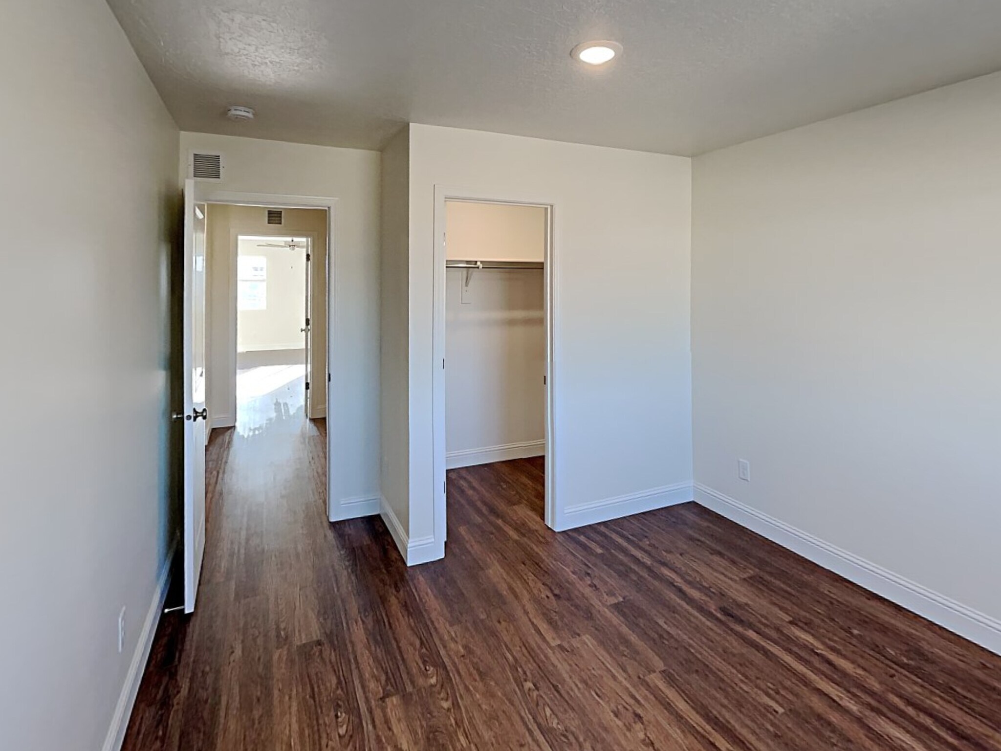 Building Photo - 5998 Verdigris Dr