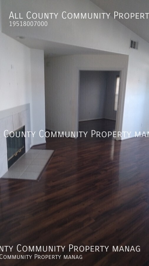 Building Photo - 8613 Bolero Dr