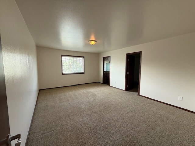 Building Photo - 2050 Andress Ln