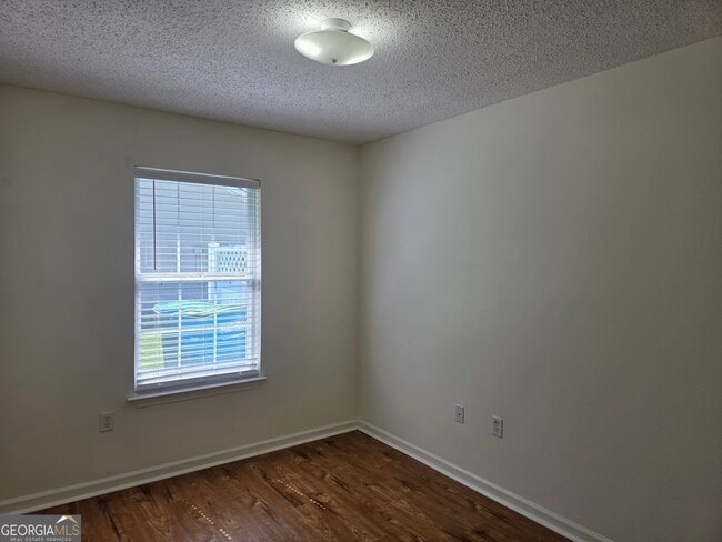 Building Photo - 4009 Winfield Dr