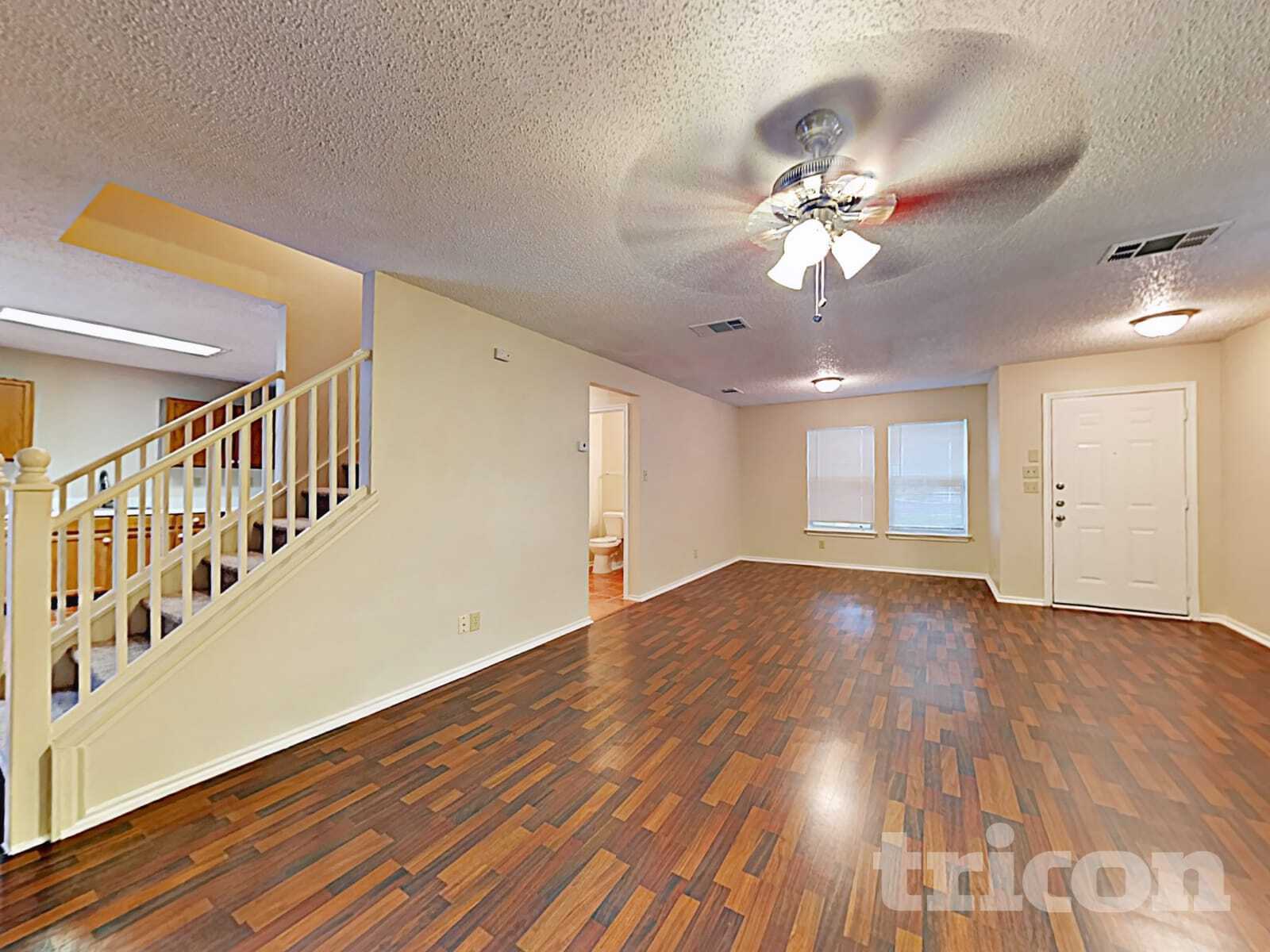 Building Photo - 8055 Chestnut Cedar Dr