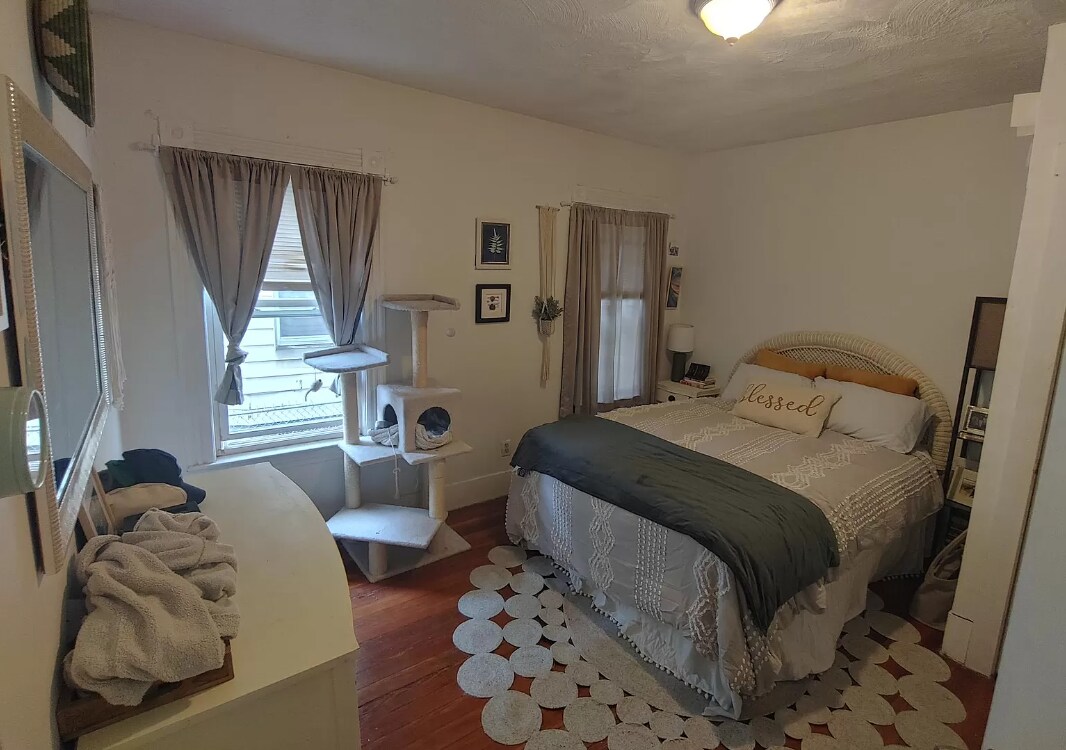 Building Photo - 13 Waterhouse St