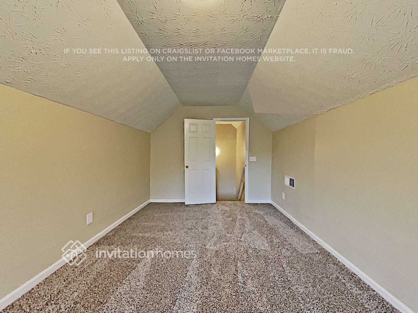 Building Photo - 7925 Paddocks Mill Dr