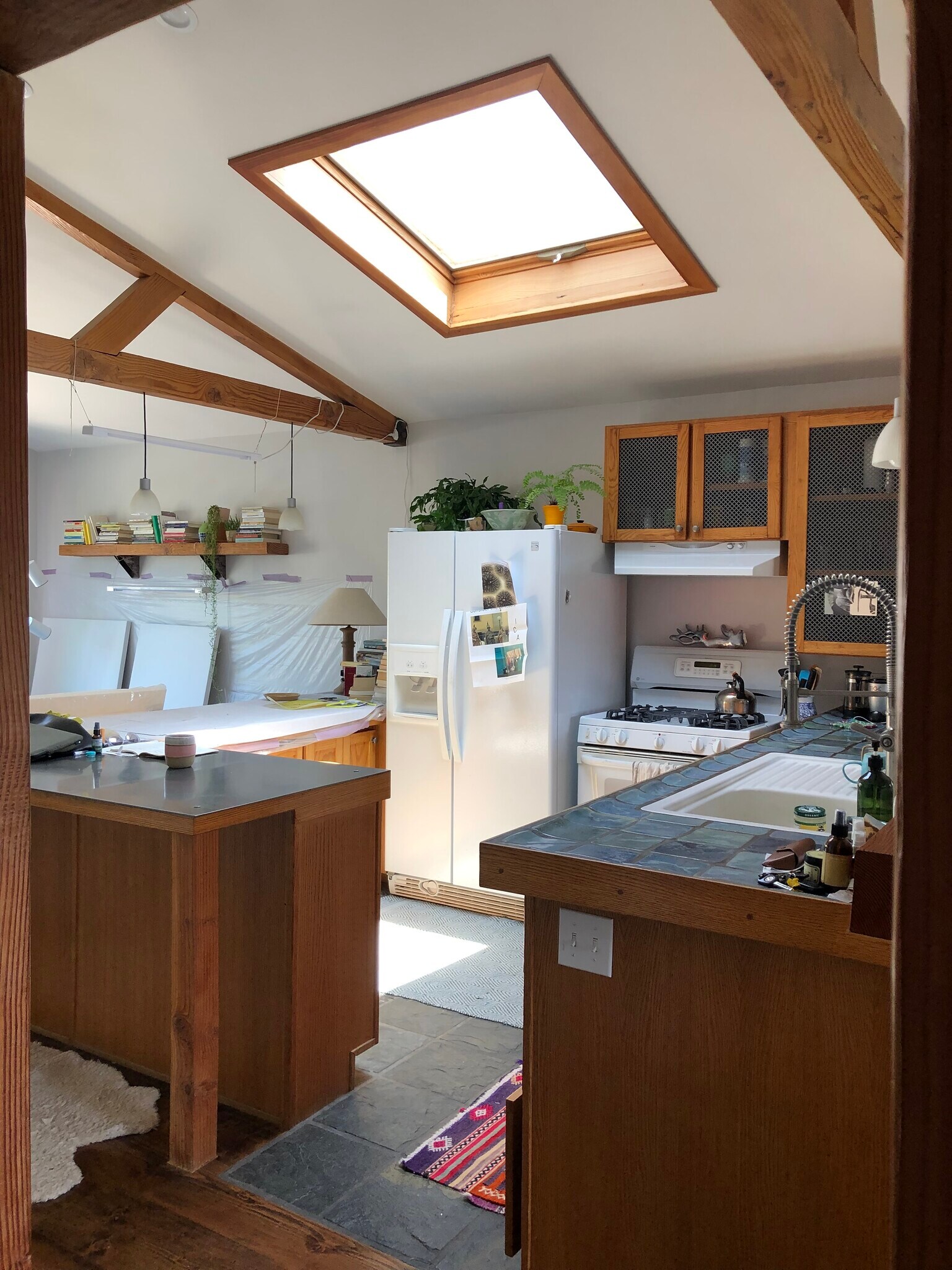 Building Photo - 643 Santa Clara Ave