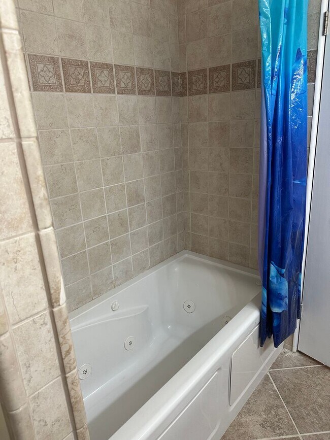 Building Photo - 3521 2nd Ave N