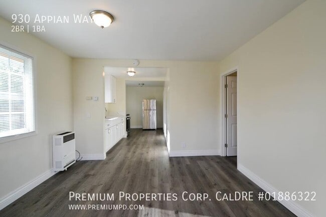 Building Photo - 930 Appian Way
