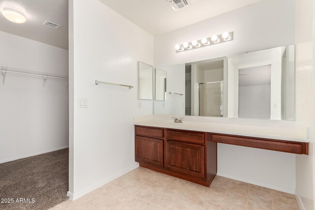 Building Photo - 12391 W Glenrosa Ave