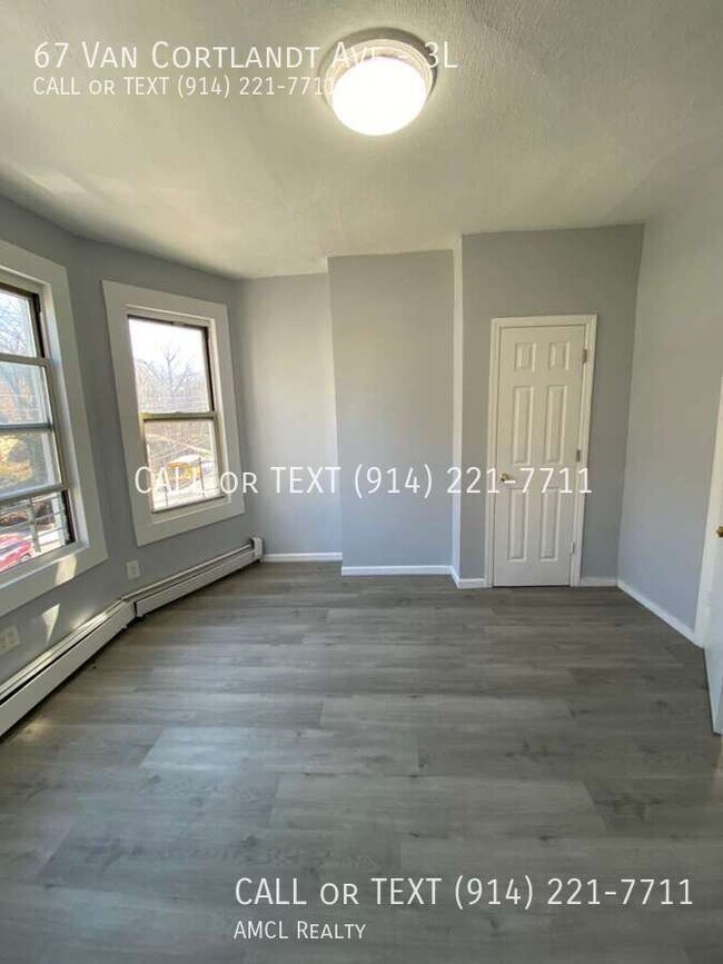 Building Photo - 67 Van Cortlandt Park Ave