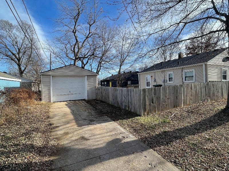 Building Photo - 3830 Blondo St