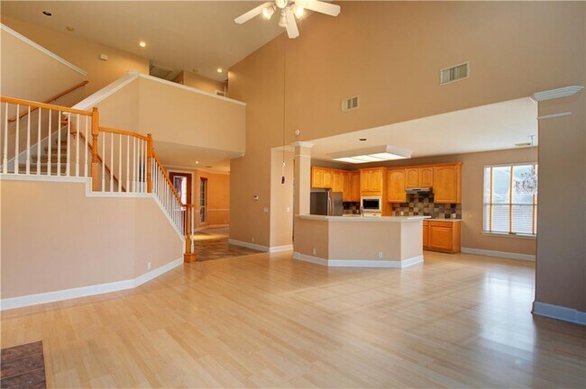 Building Photo - 8217 Endeavor Cir