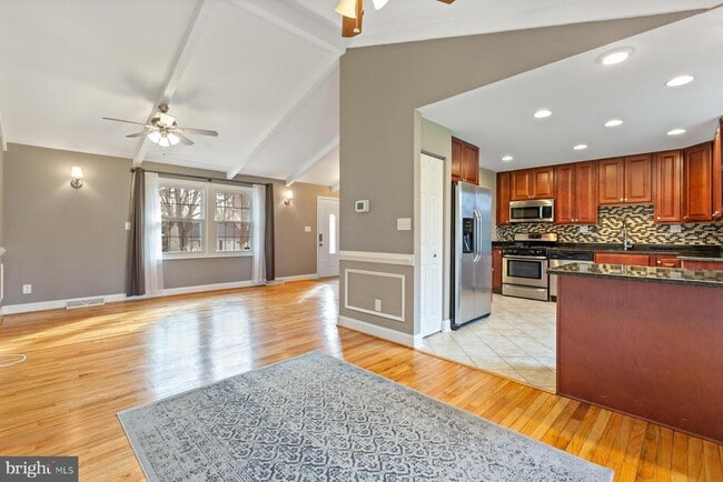 Building Photo - 5650 Sheerock Ct